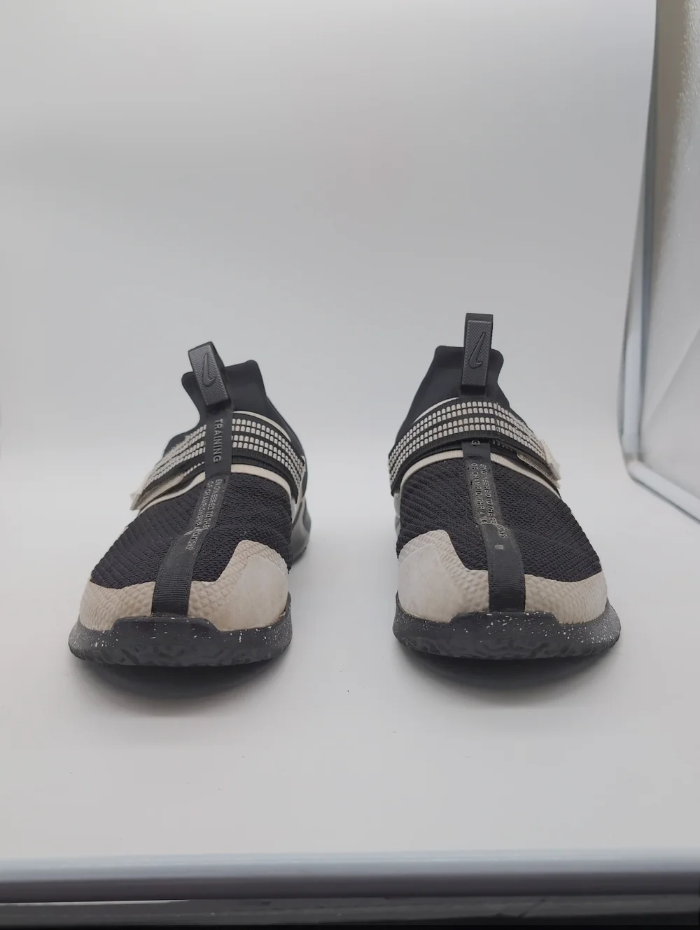 Nike lightweight slip